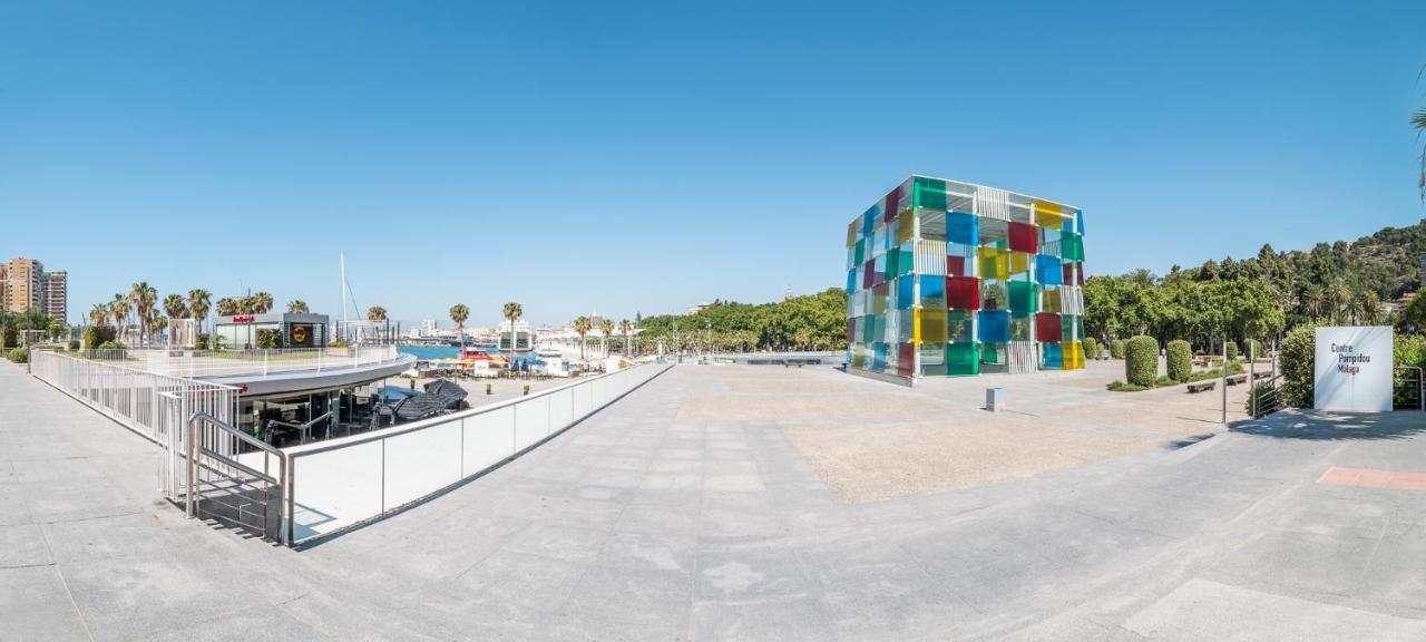 Suite Homes Uncibay Square Малага Экстерьер фото