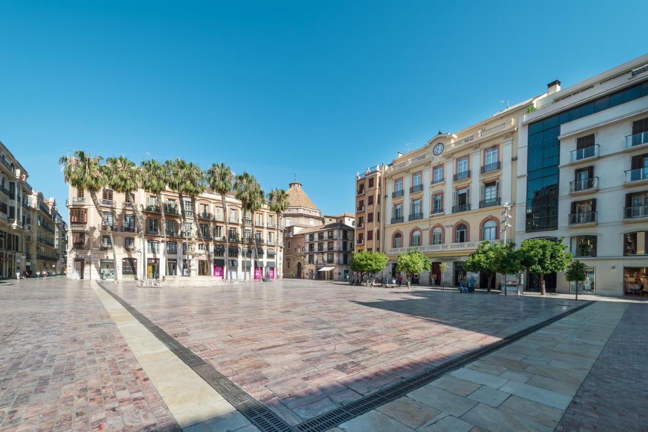 Suite Homes Uncibay Square Малага Экстерьер фото